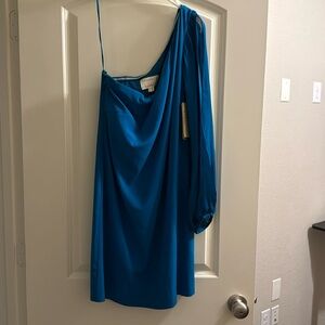 Gorgeous Nicole Miller Artelier one shoulder dress
